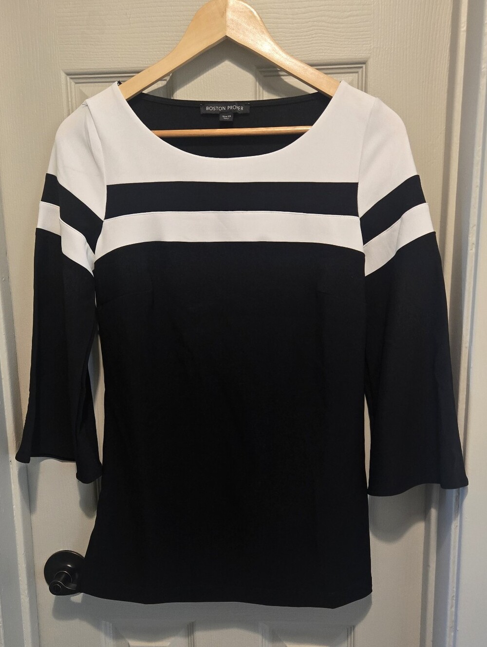 Boston Proper Womens Black White Stripe Bell Sleeve Stretch Office Blouse sz xs